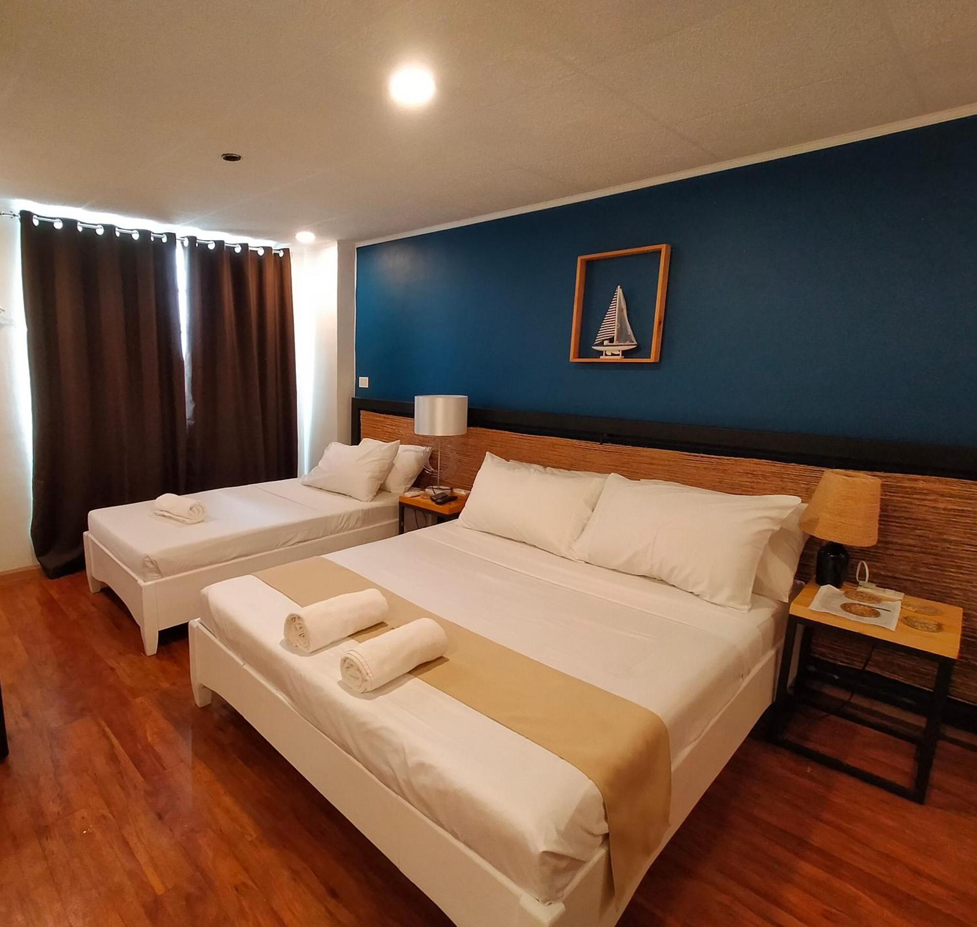 The New View By Ecotel Iloilo City Bagian luar foto