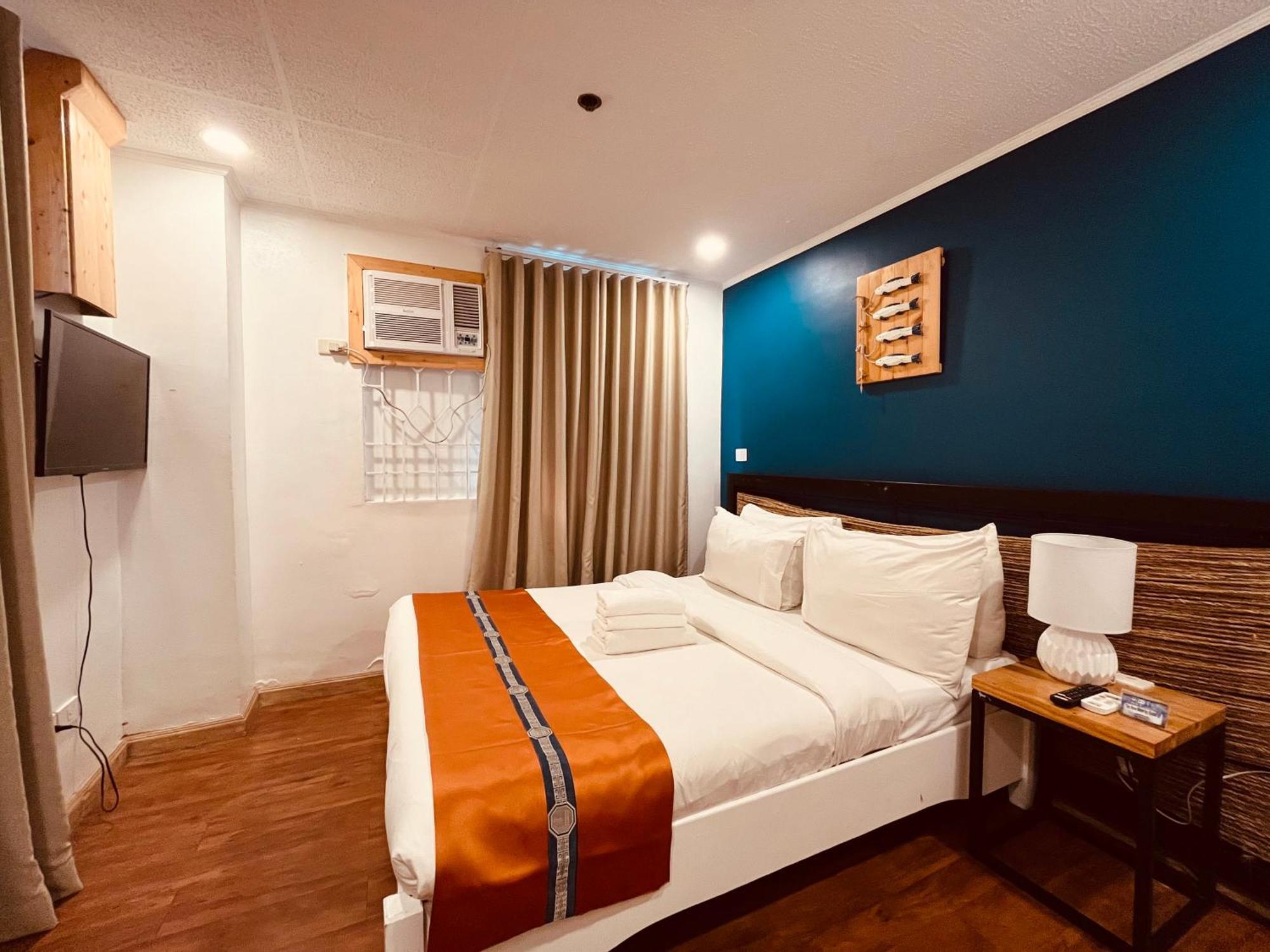 The New View By Ecotel Iloilo City Bagian luar foto
